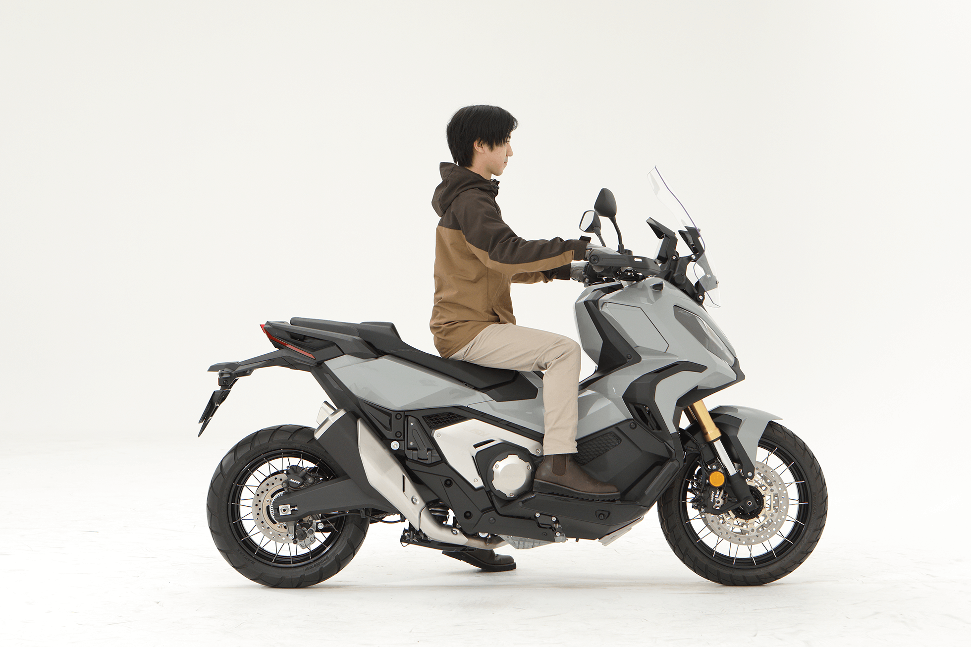 X-ADV | RIDING POSITION | Honda MOTORCYCLE SHOW 2022 | Honda | バイク