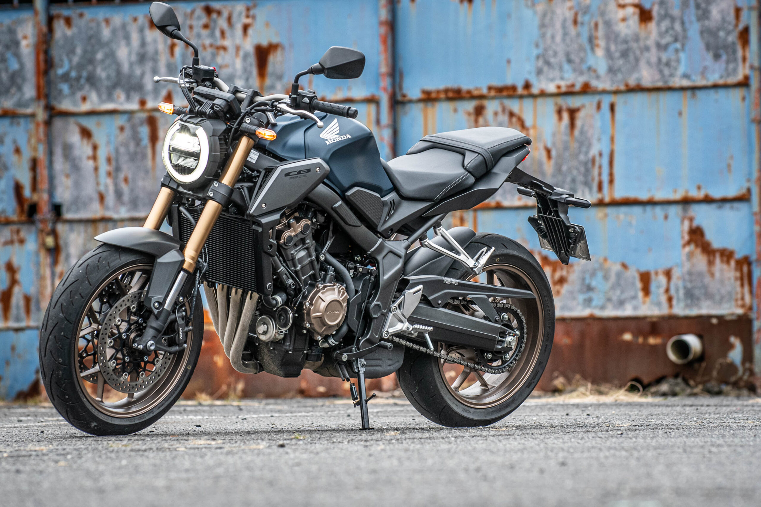 CB650Rは『シンプル』な大型バイクだということ。それが40代／50代の