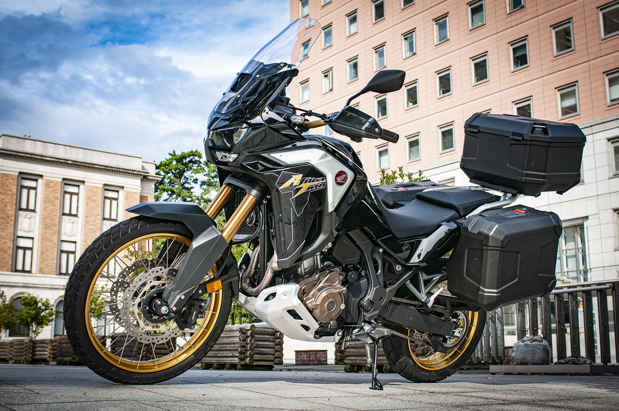 アフリカツインは飾りじゃない これぞ 強いホンダ の象徴です ホンダの道は一日にして成らず 第16回 Honda Crf1100l Africa Twin Adventure Sports Es Dual Clutch Transmission 立志編 アフリカツインは飾りじゃない これぞ 強いホンダ の象徴です ホンダの道は一日にして成らず 第16回 Honda Crf1100l Africa Twin Adventure Sports Es Dual Clutch Transmission 立志編