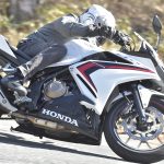 400cc以下のフルカウルスポーツでcbr400rの 快適性 は突出してる ホンダの道は一日にして成らず 第3回 Honda Cbr400r 後編