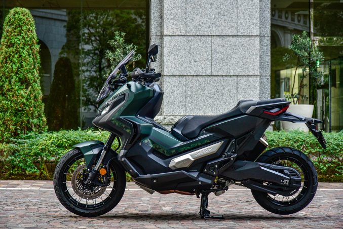 ホンダ X Adv がキャラ濃すぎっ これってバイク それともスクーターなの ホンダの道は一日にして成らず 第5回 Honda X Adv 前編