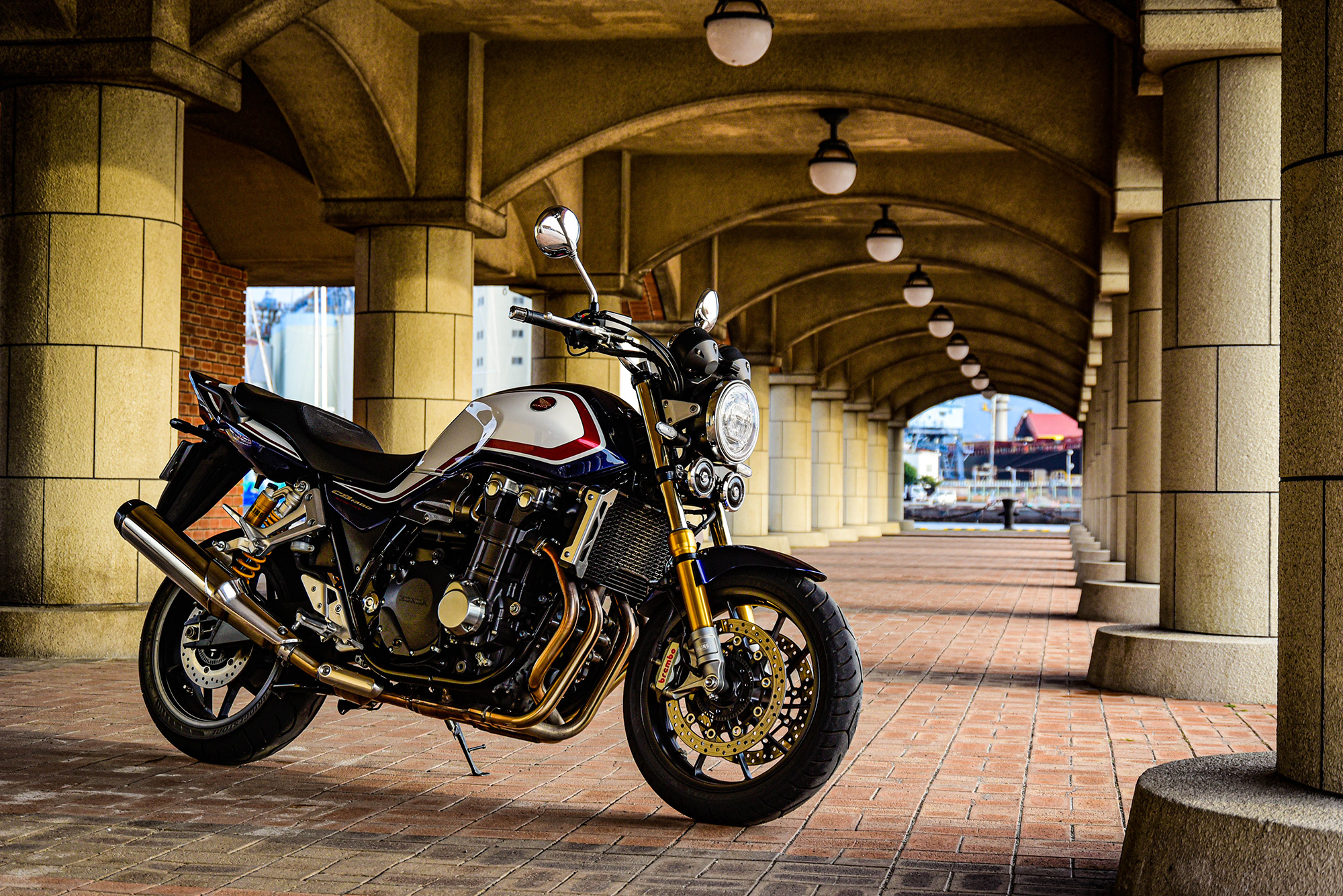 CB1300SF SPはすべてのライダーの『夢』を叶えるバイクです！【ホンダの道は一日にして成らず 第6回／Honda CB1300 ...