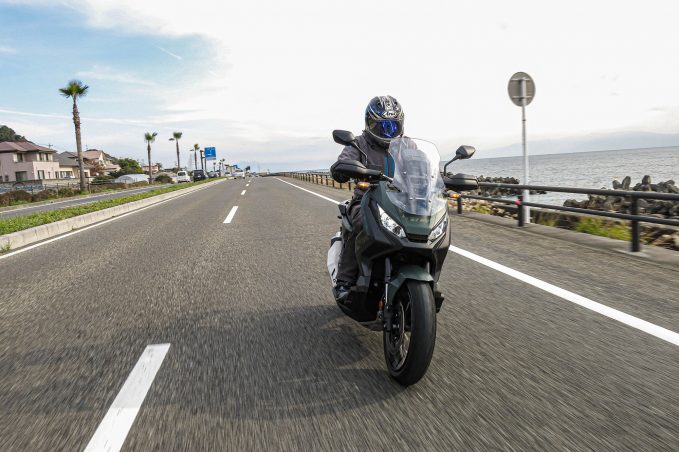 バイクはマニュアルじゃなきゃ と思ってるライダーには衝撃の1台 次はどれ乗る レンタルバイク相性診断 Honda X Adv