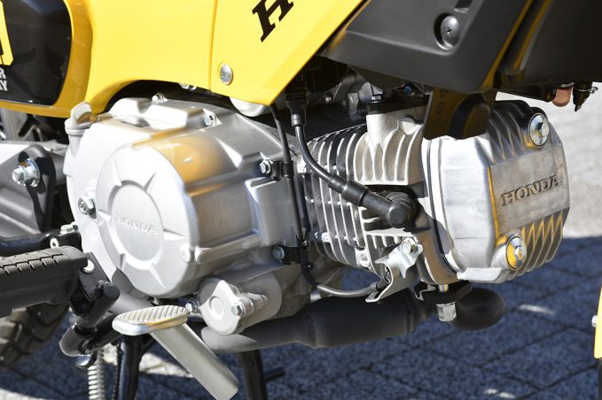 110ccカブエンジンの味わい深さは排気量以上 クロスカブ110 が遊びのフィールドを広げてくれる 原付二種で楽しむホンダのバイク 第5回 Honda Cross Cub 110 後編