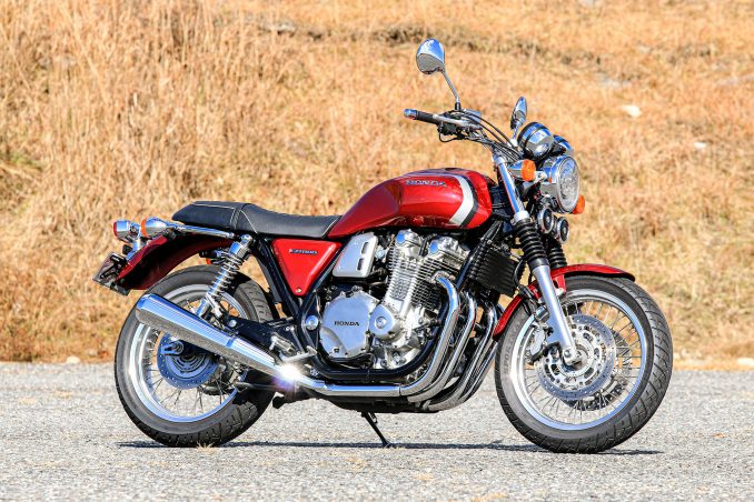 Cb1100 Exってどんなバイク 燃費や足つき性 装備などを解説します ホンダバイク資料室 Cb1100 Ex 18