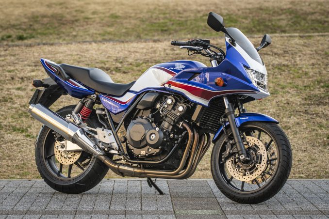 バイクのスペック表って何を見ればいいの まずは基本的な7項目を理解しよう バイクライフ ステップアップ講座 Spec表の見方 基本編
