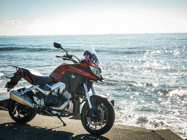 Vfr800xってどんなバイク 燃費や足つき性 装備などを解説 ホンダバイク資料室 Honda Vfr800x 19