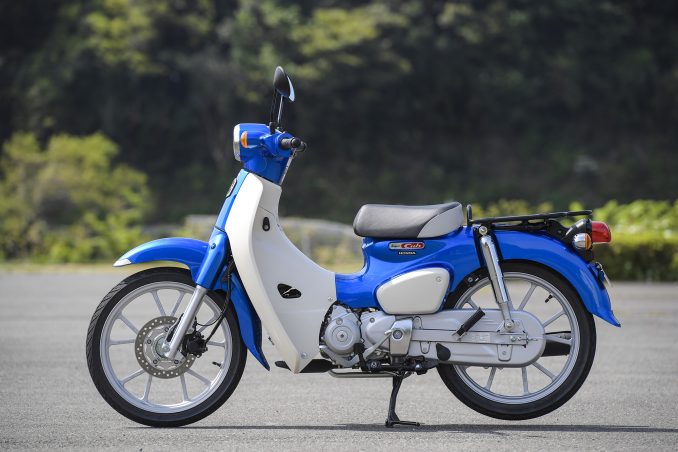 新しくなった スーパーカブ110 ってどんなバイク 燃費や足つき性 装備などを解説します ホンダバイク資料室 Super Cub 110 22