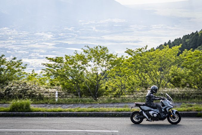 ホンダのdctって実際どうなの そこに懐疑的な人ほど乗ってみて欲しい 次はどれ乗る レンタルバイク相性診断 Honda X Adv 21