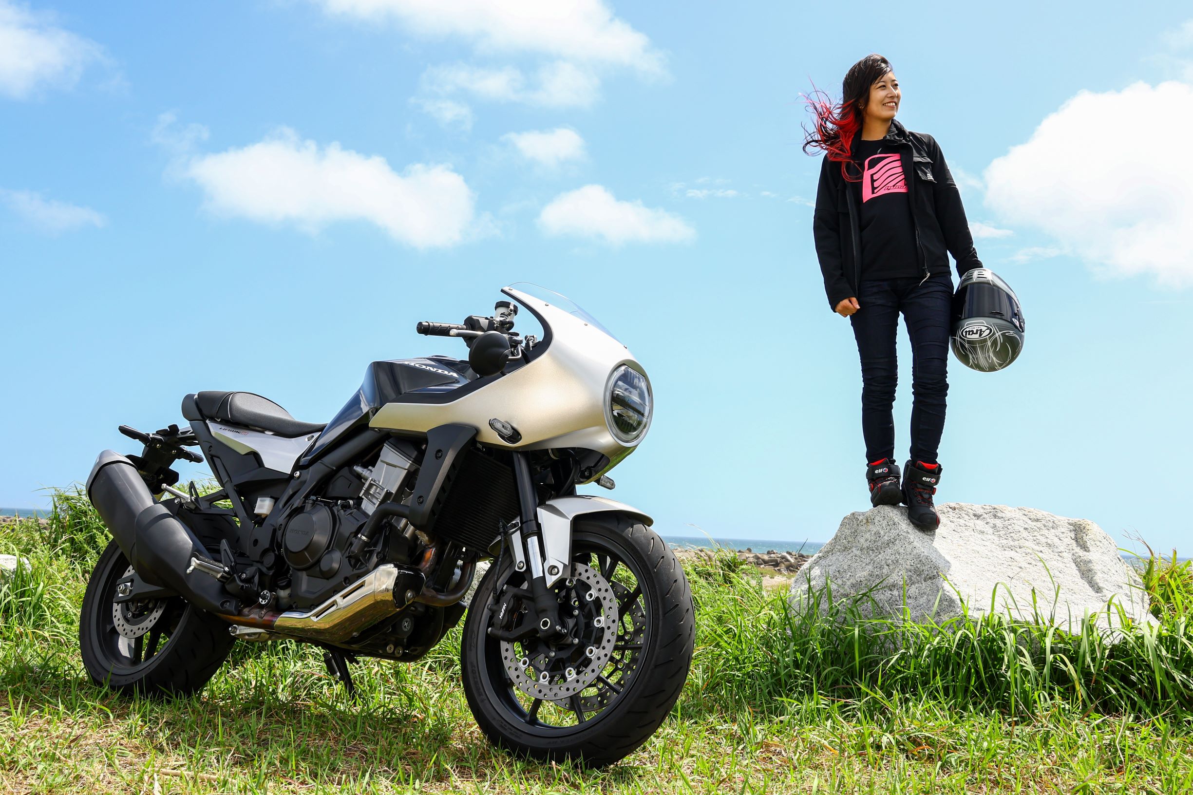 レーシング女子 岡崎静夏が じっくり乗ってみました Hawk 11編 Hawk 11が大きく変える バイクでスポーツする意味