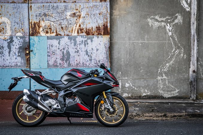 走りが好き ならキャリアに関係なく Cbr250rr のバランス感を体験してみて 次はどれ乗る レンタルバイク相性診断 Honda Cbr250rr