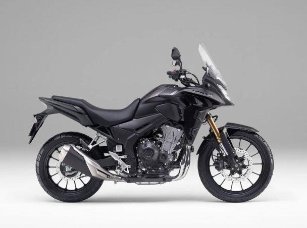 400xってどんなバイク 燃費や足つき性 おすすめポイントや装備を解説します ホンダバイク資料室 400x 22 400xってどんなバイク 燃費や足つき性 おすすめポイントや装備を解説します ホンダバイク資料室 400x 22