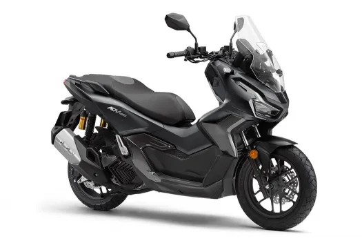 岡島モータークラブでADV   160をレンタル