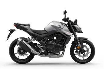 ホンダドリーム葛西でCB750 HORNETをレンタル