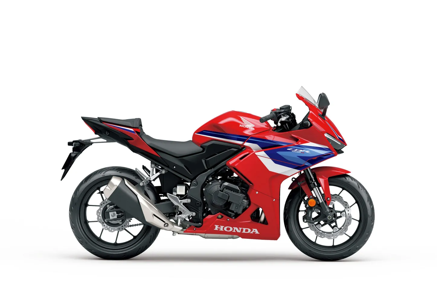 ホンダドリーム江戸川でCBR400R E-Clutchをレンタル