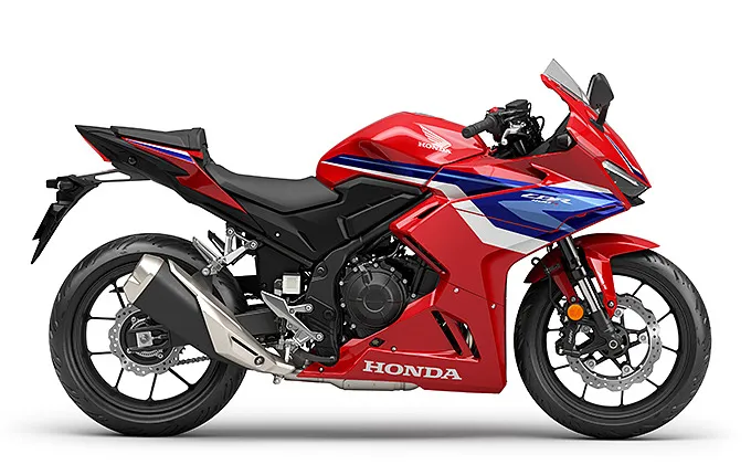 ホンダドリーム戸田美女木でCBR400R をレンタル