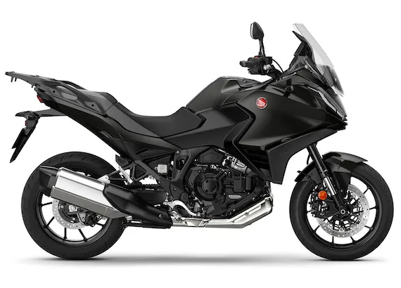 ホンダドリーム仙台六丁の目で NT1100をレンタル