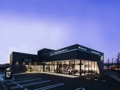 ホンダドリーム松山南インターの写真